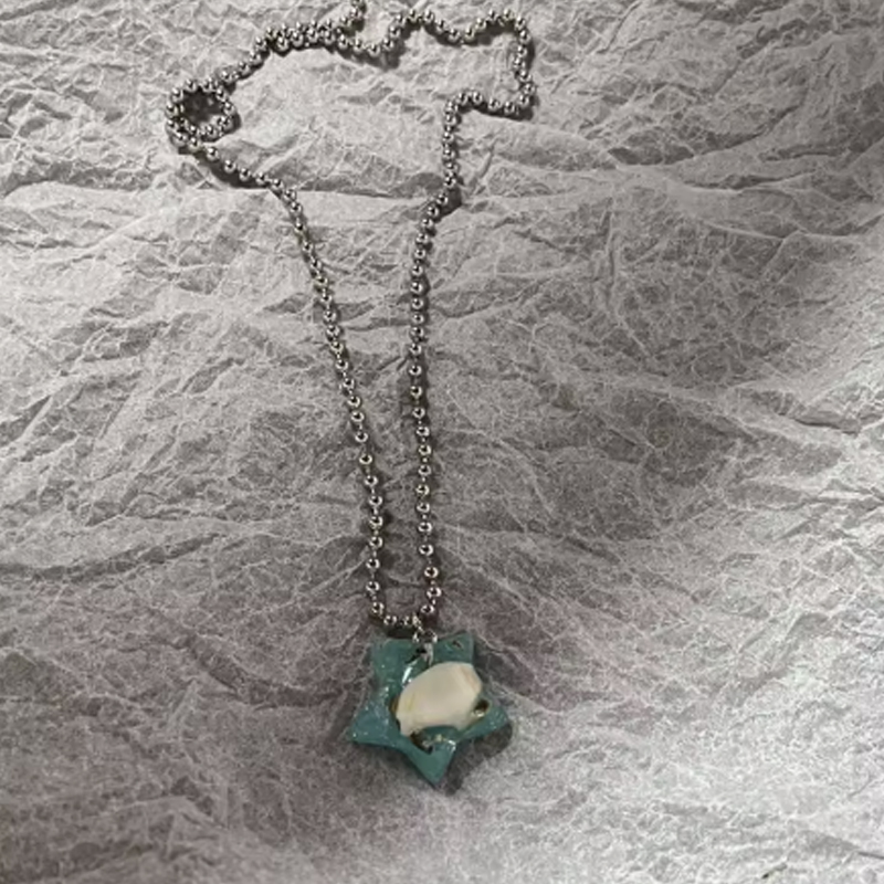 Y2K Colorful Beaded Fish Flowe - Resin Art Necklace ulasan dan harga