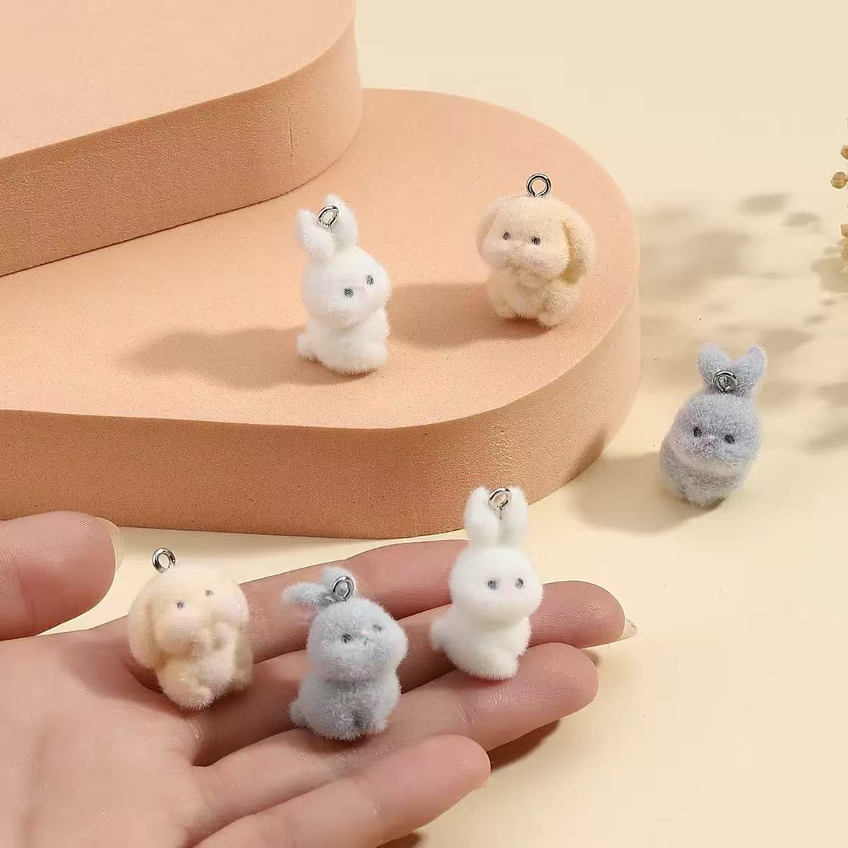 10pcs Flocking Little Rabbit R - Resin Art Pendant ulasan dan harga